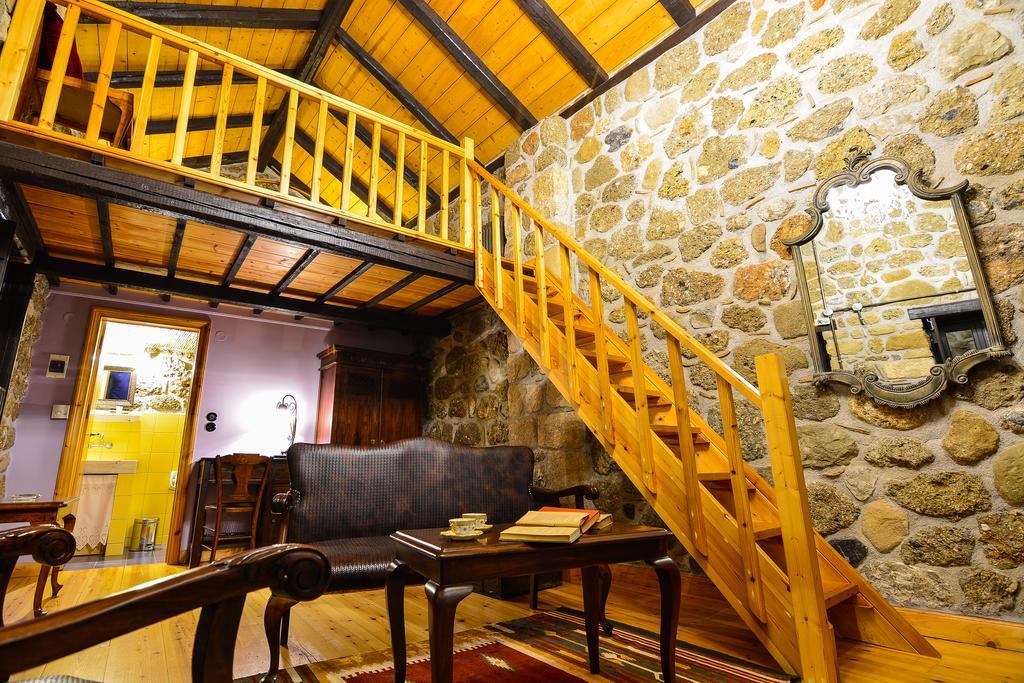 Varnevo Guesthouse Ano Trikala Buitenkant foto